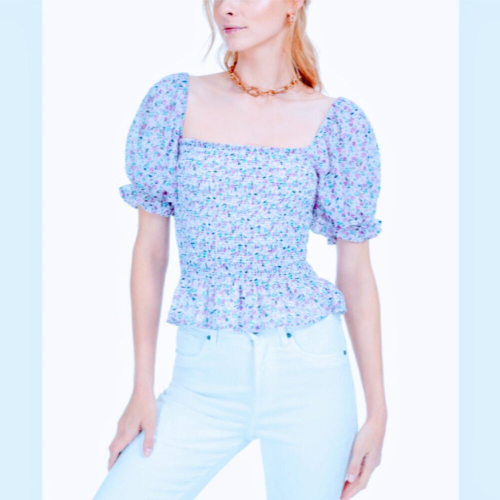 Brand New Heartloom Printed Smocked Top With Puff Sleeves